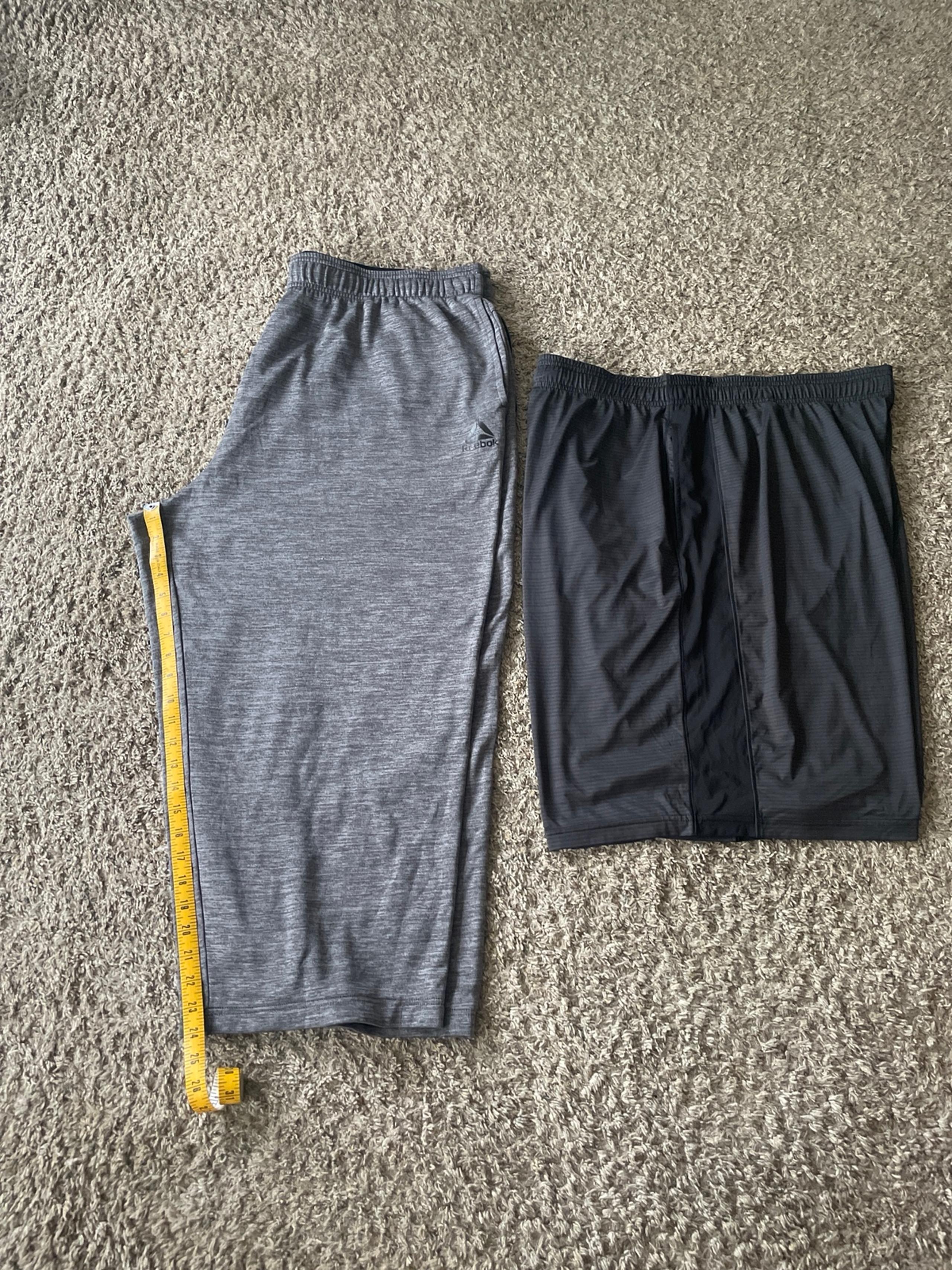 Mens Reebok sweatpants shorts 2xl
