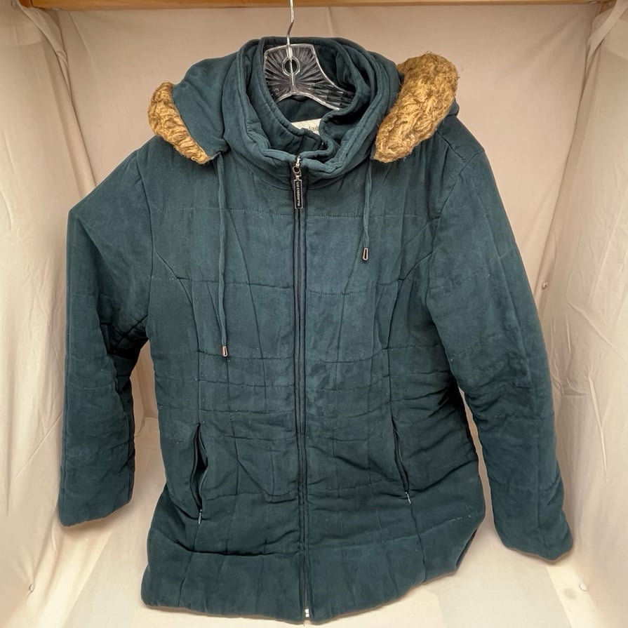 Liz Caliborne Heavy jacket/Parka with hoodie sz XL