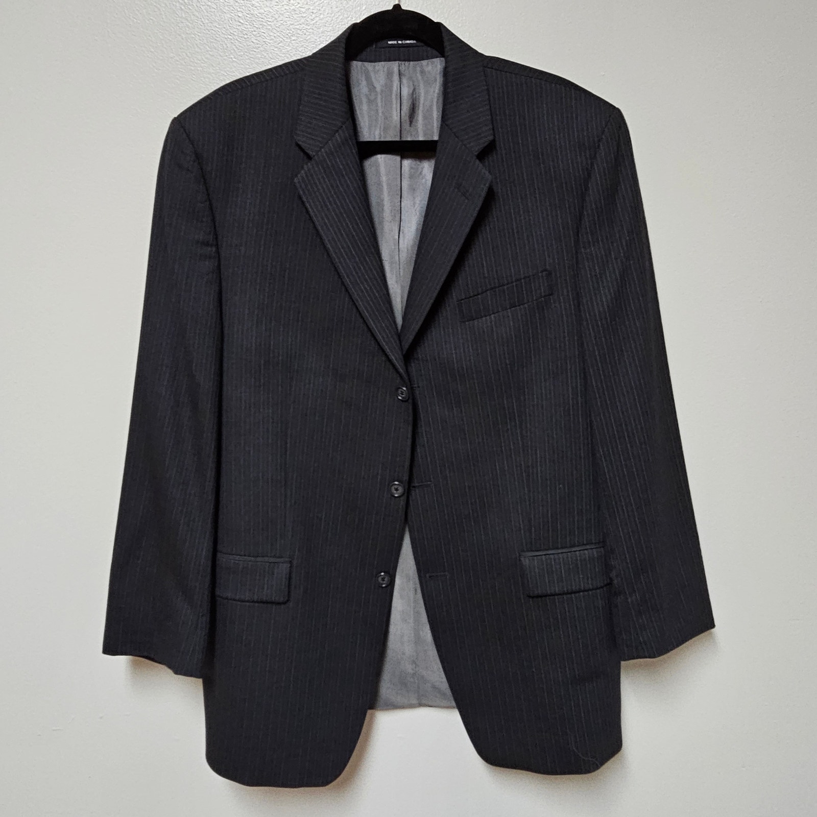 Men's Calvin Klein Three Button Wool Blazer Size 43L