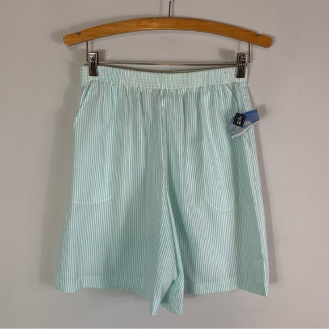 NWT Vintage Land n' Sea Striped High Waisted Pull On Shorts Summer Size 14