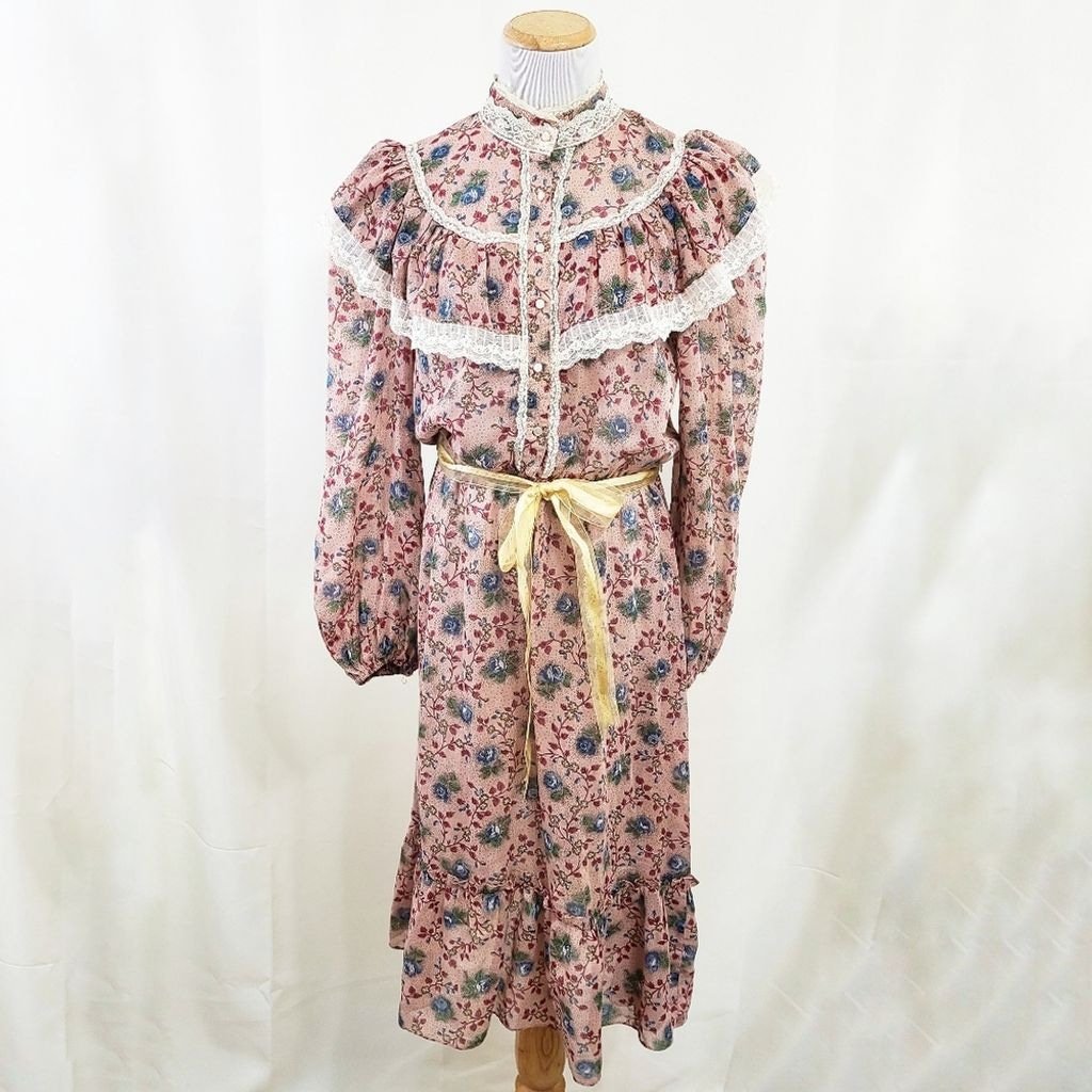 Vintage Candi Jones prairie dress pink blue floral roses ruffle midi size 13