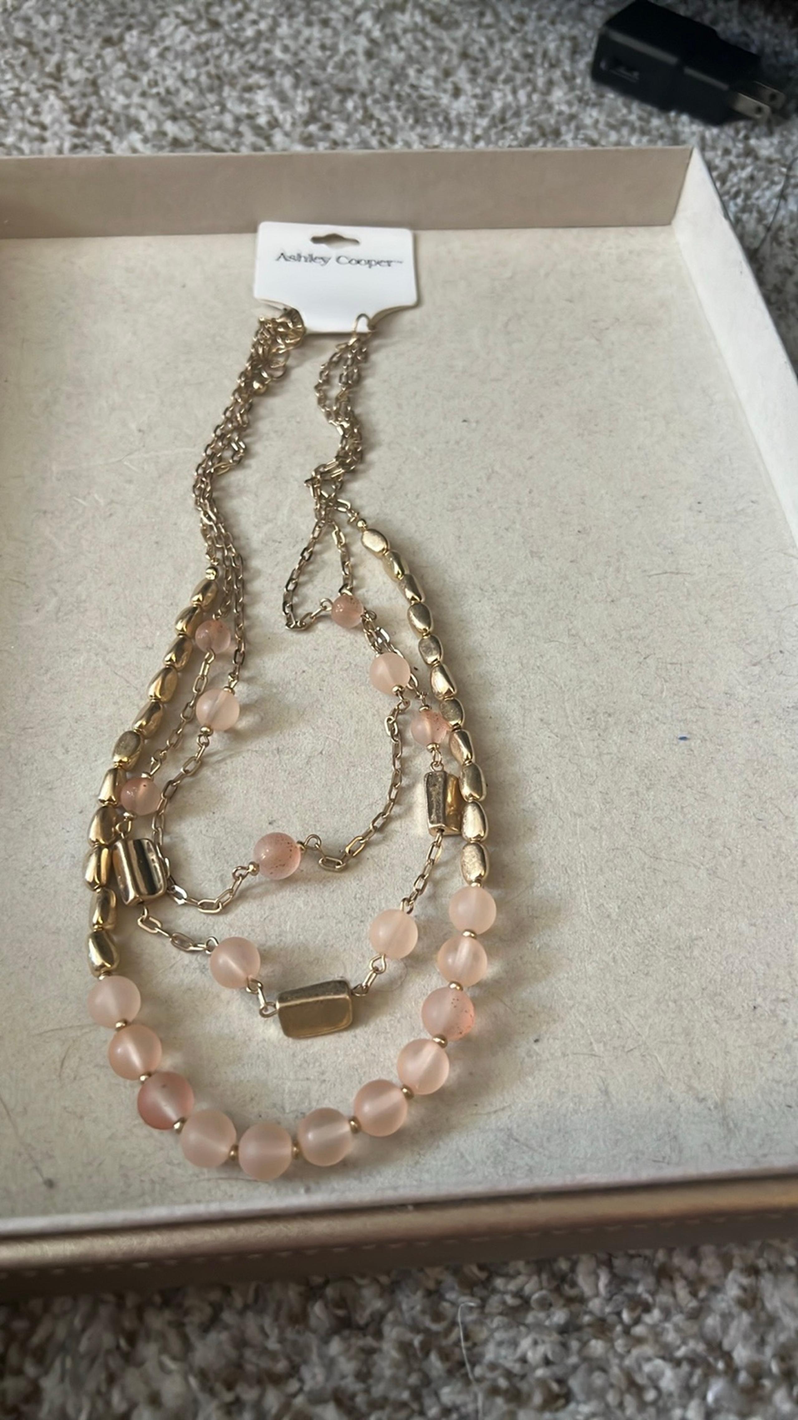 Necklace light pink long necklace
