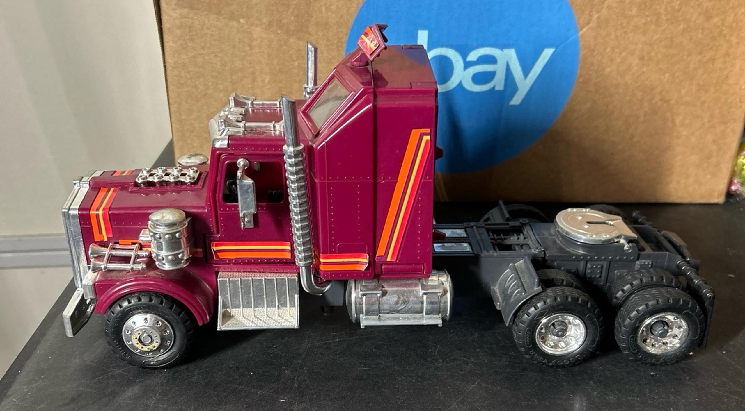 1985 MASK Rhino Series 1 Vintage Tractor Trailer Semi Truck Toy Vehicle Red
