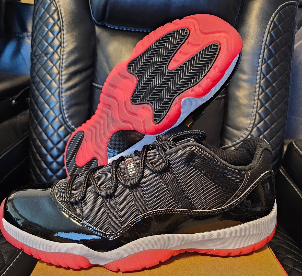 Air Jordan 11 Retro Low BRED size 14 new with box