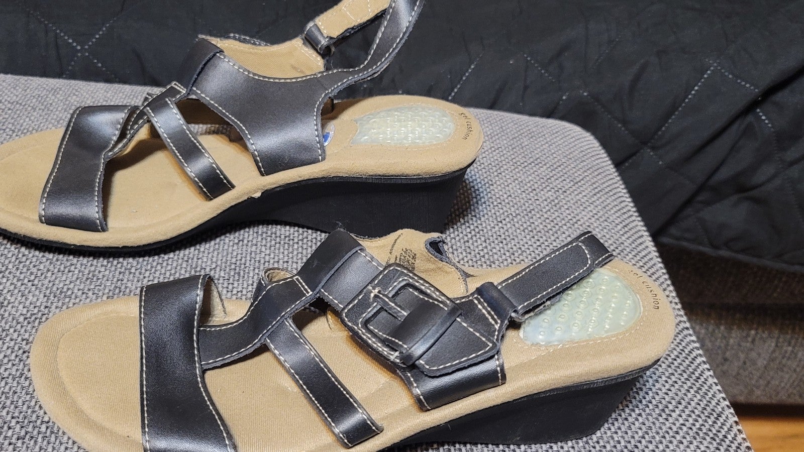 Dr scholl's gel store cushion sandals
