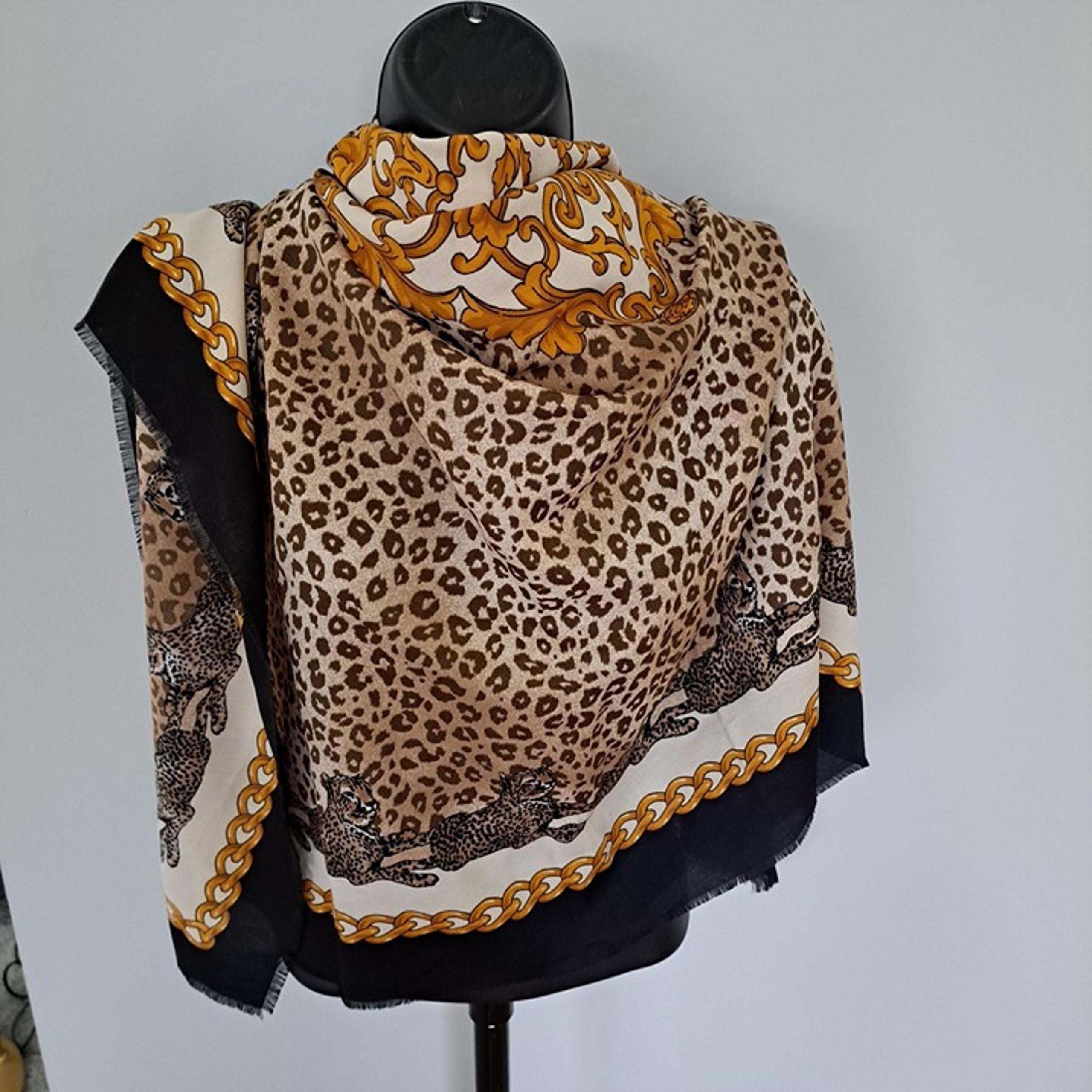 Cheetah Leapord Animal Print Women's Square Scarf Made In Italy Multicolor...