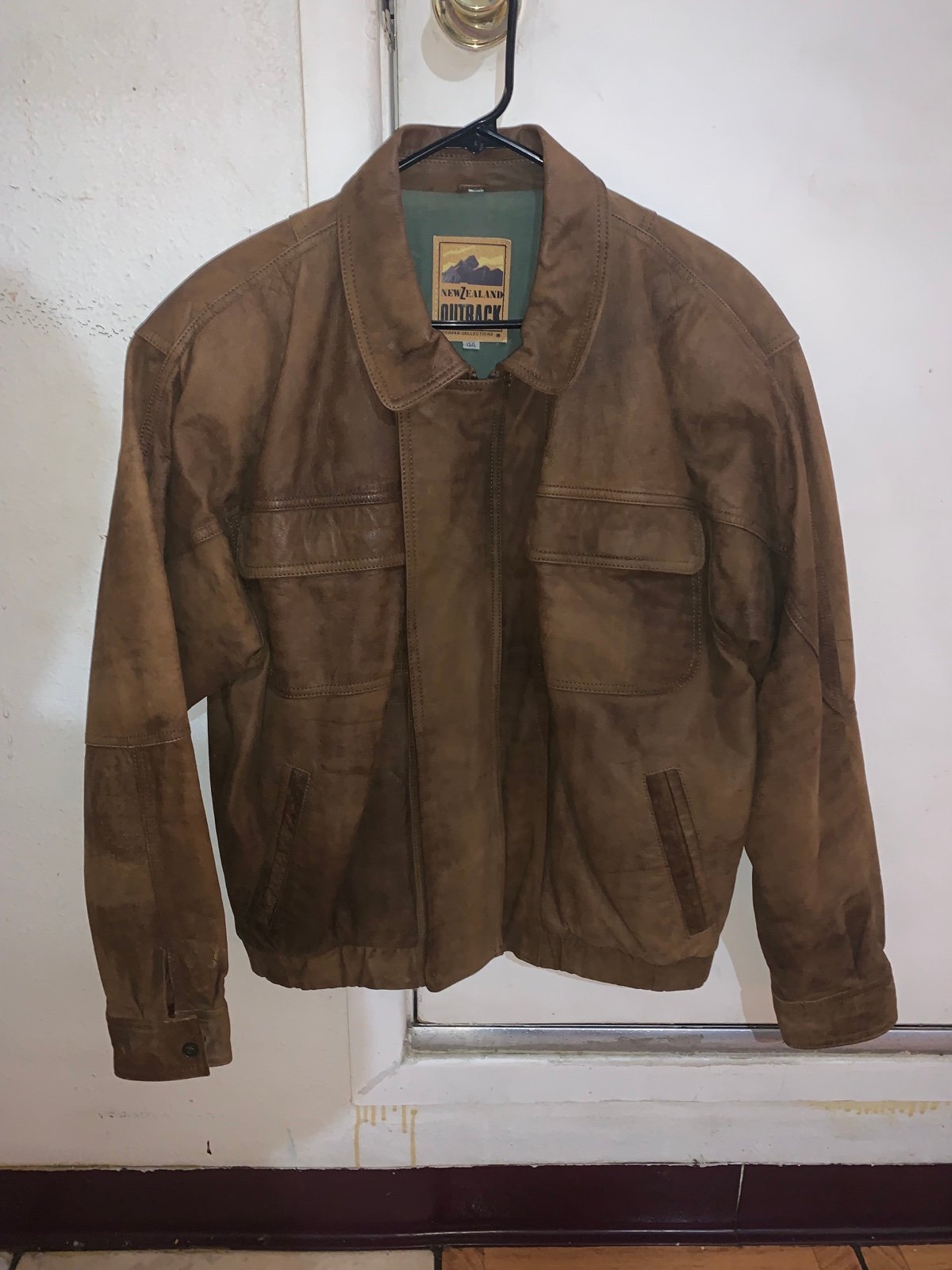 Vintage New Zealand Outback Cooper Collections Men’s Size 46 Leather Jacket/Coat