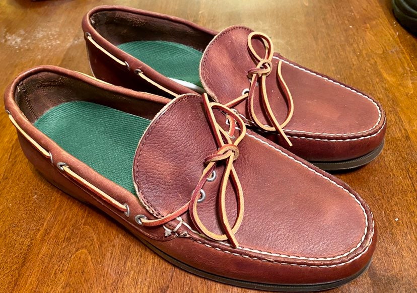 L.L. Bean burgandy mocs sz 12