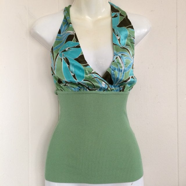 Bebe Women’s Halter Top Sz S