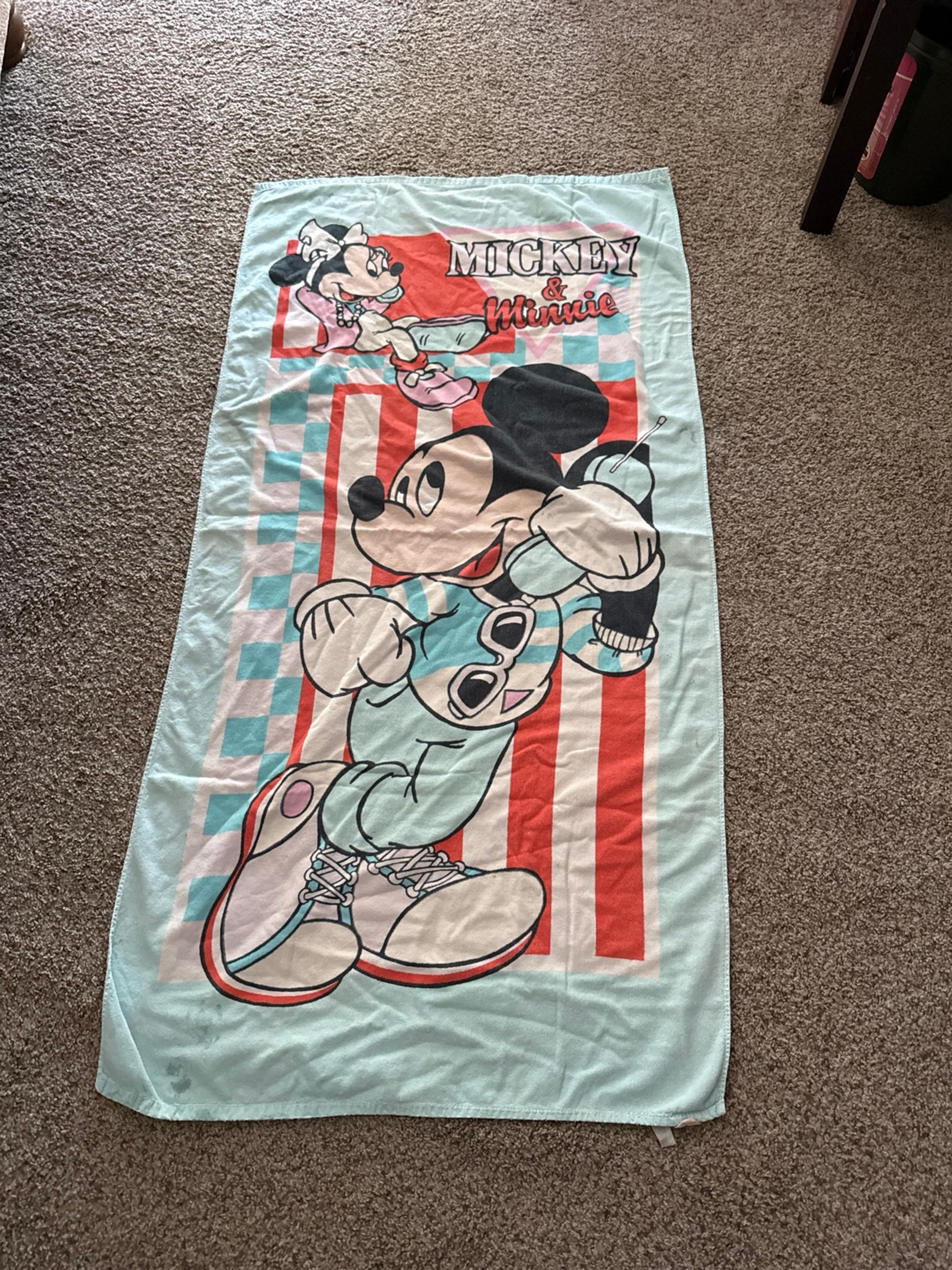 Mickey Mickey & Minnie Mouse Vintage Beach Towel