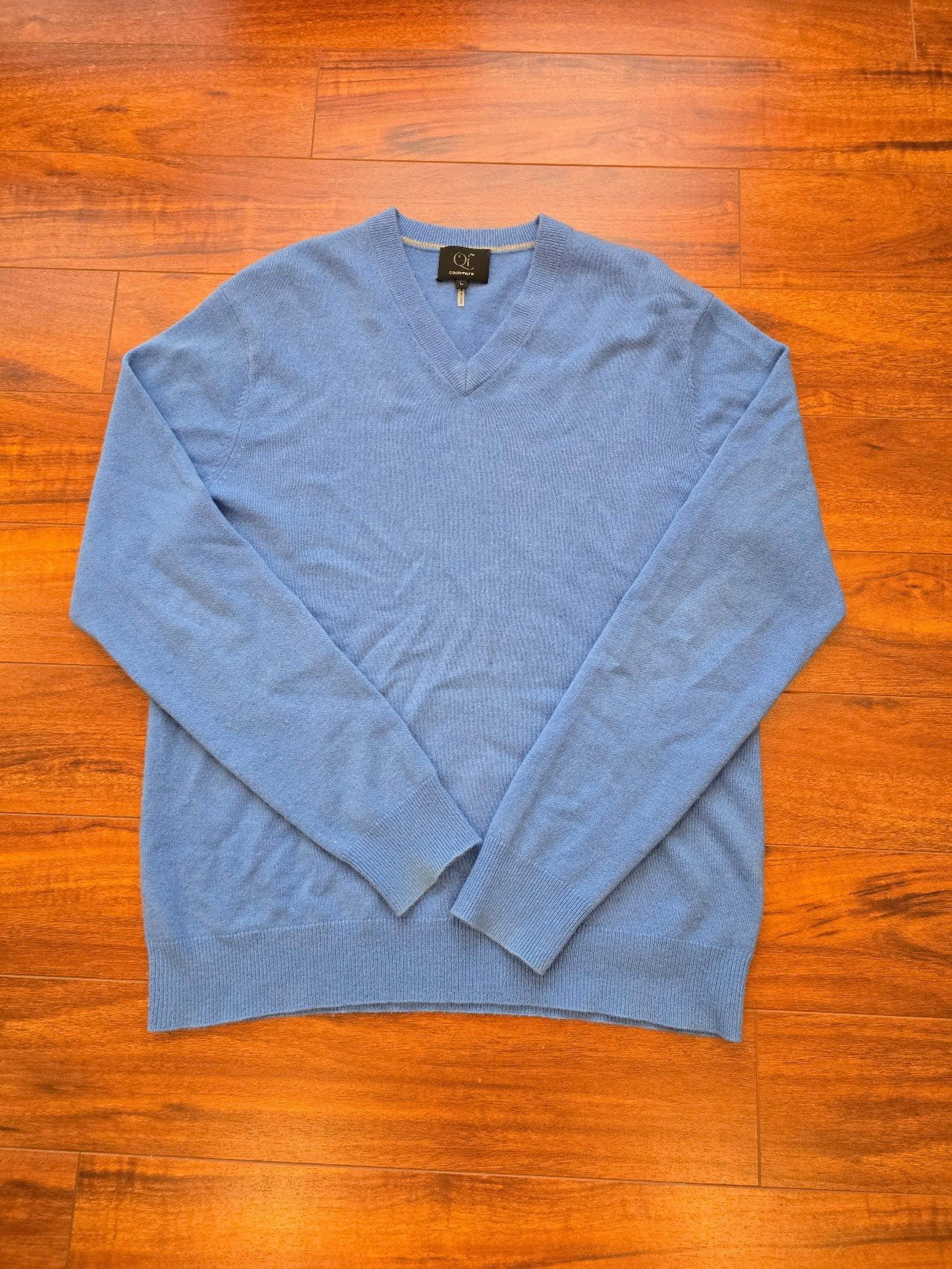 QI %100 Cashmere Men's V-Neck Sweater Size L Blue