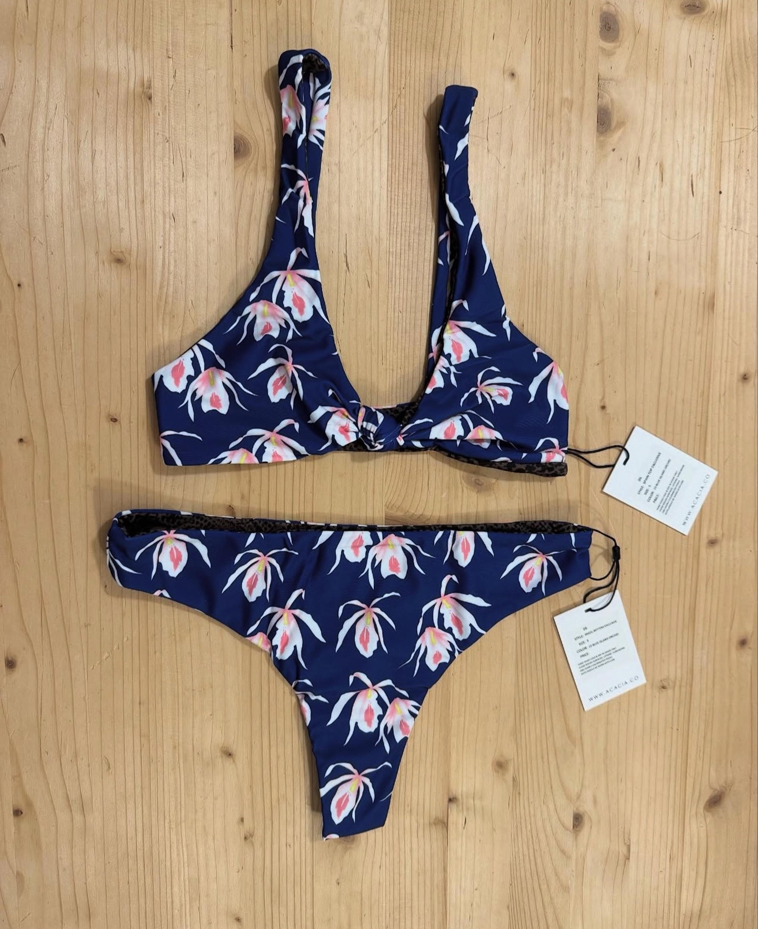 Acacia swimwear set in Blue Island Orchid
