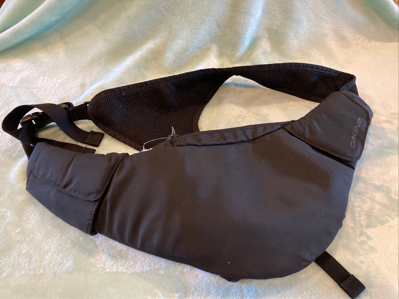 Dakine Black Canvas Mesh Over Shoulder Bag Holster Hidden Pockets