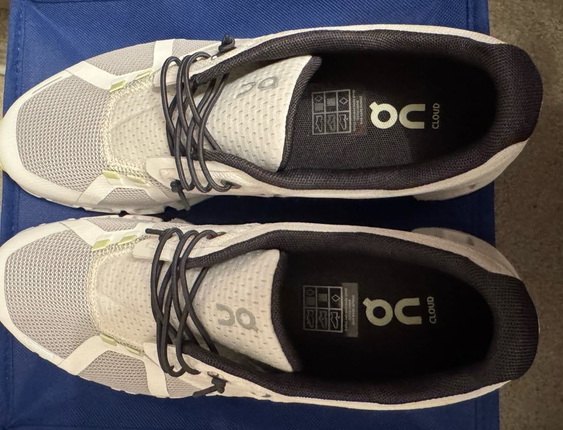 On Cloud Womens shoes worn once