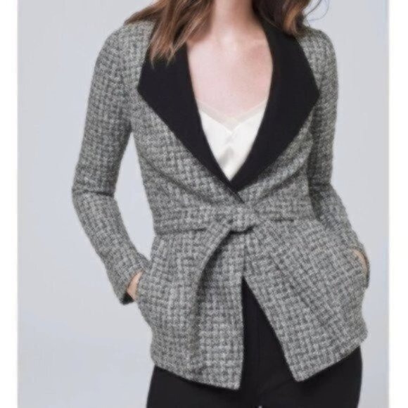 NWOT White House Black Market Belted Tweed Jacket With Removable Belt - Size 4