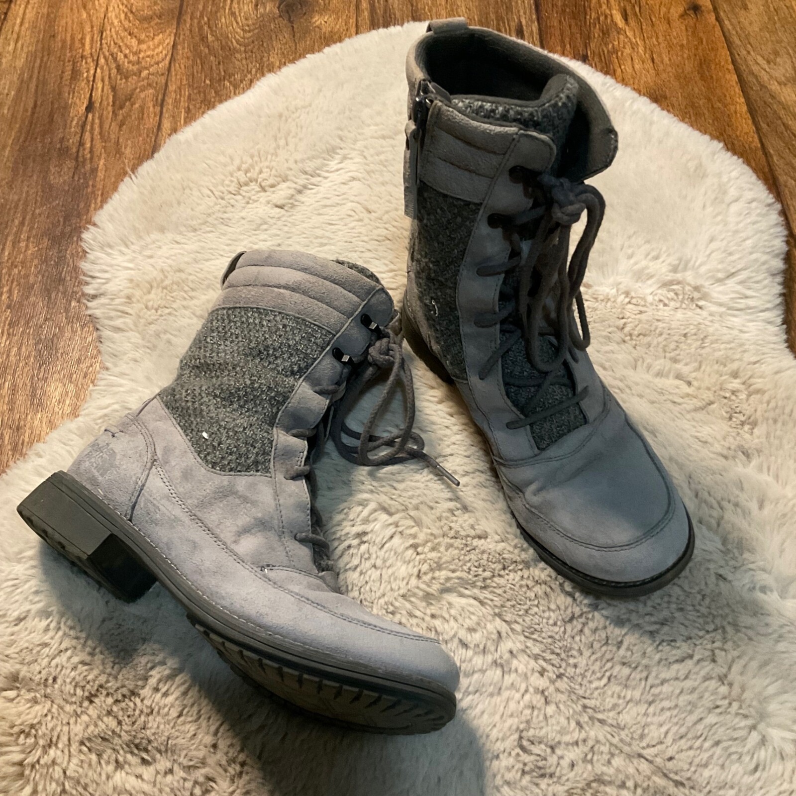 The North Face Size 8 Bridgeton Lace Up Gray Leather Insulated Side Zip Rubber