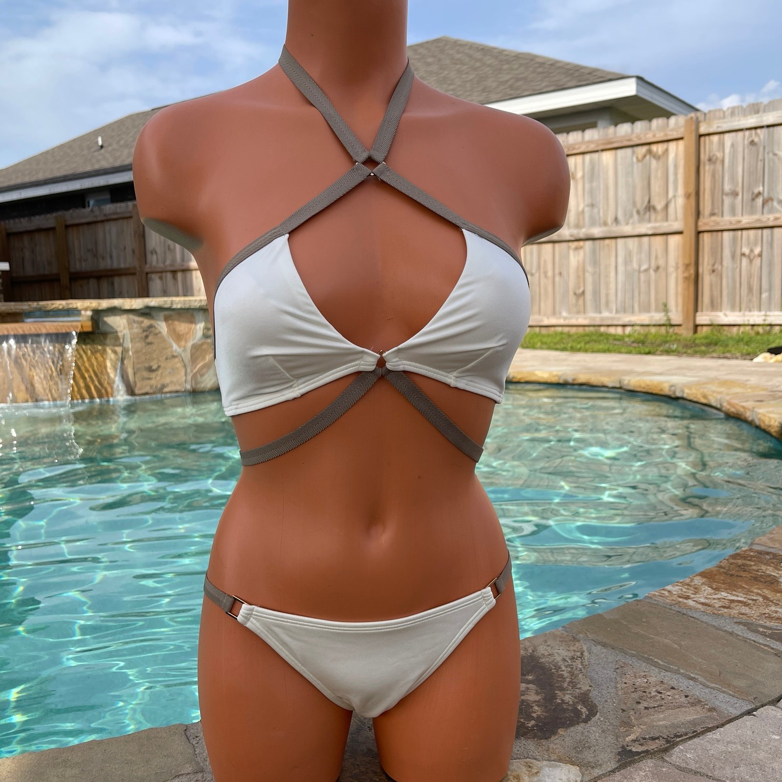 Victoria’s Secret Wrap High Neck Halter Very Sexy Bikini Set size Small