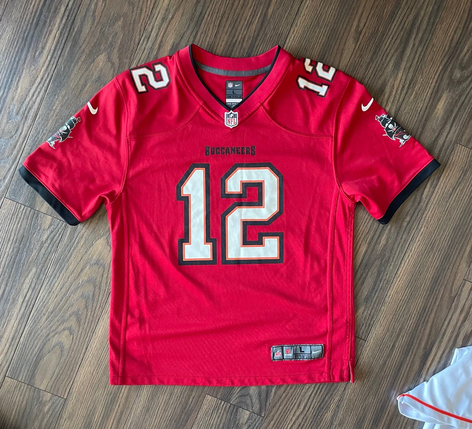 Buccaneers Tom Brady Nike Jersey Womens L