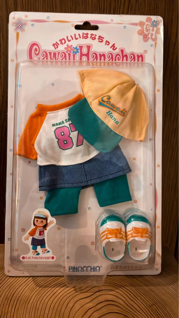 Brand new and unopened, cute Hana-chan D-22, American casual style.