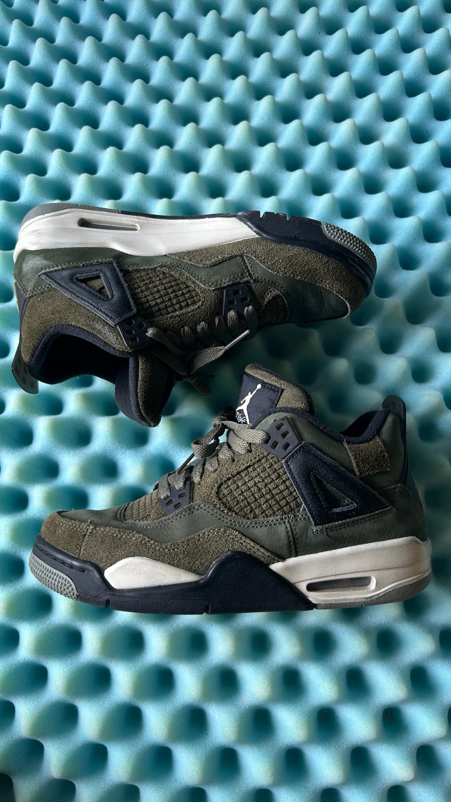 Air Jordan green retro 4