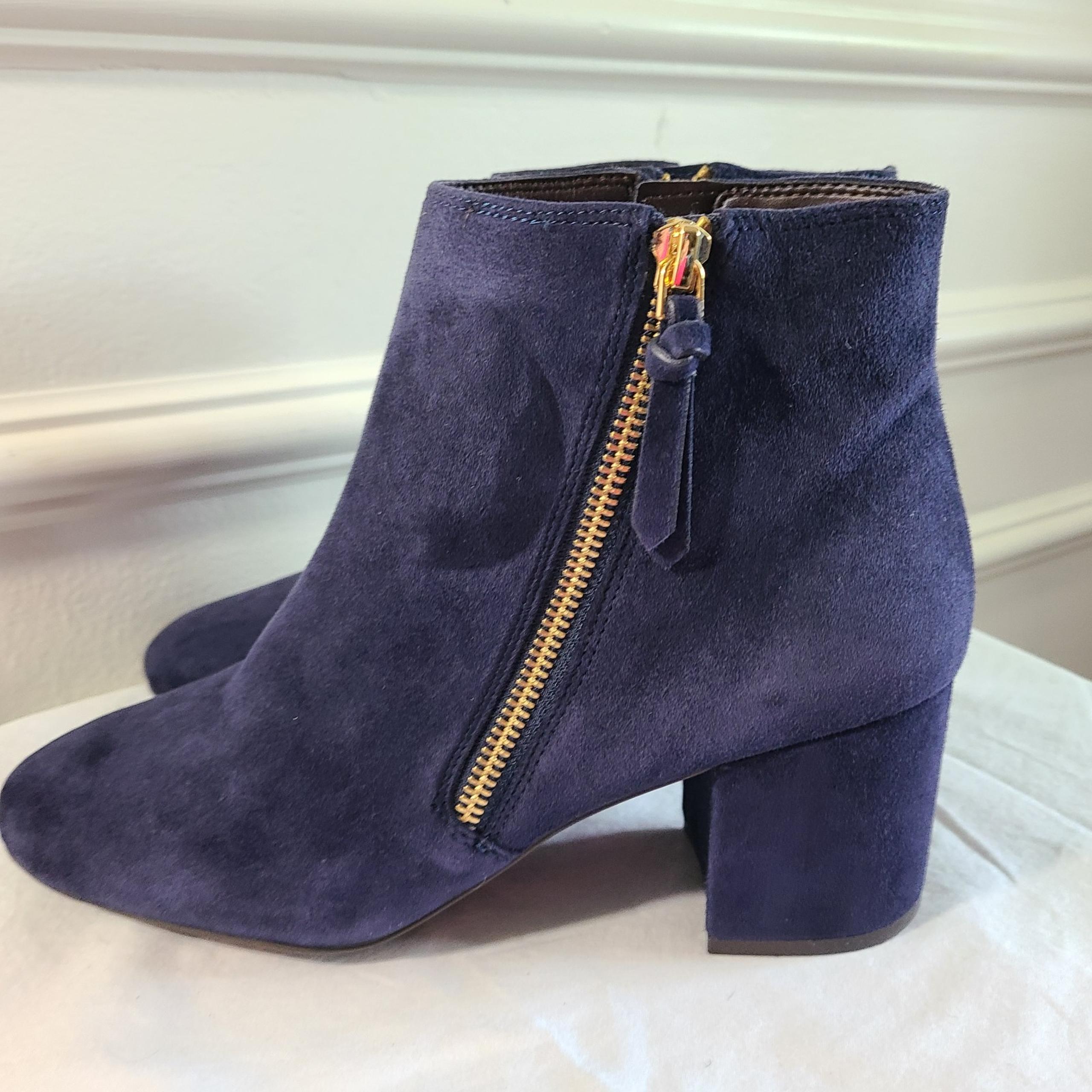 Cole Haan Saylor Grand Bootie II in Marine Blue Suede Navy Ankle Boots Size 8 B