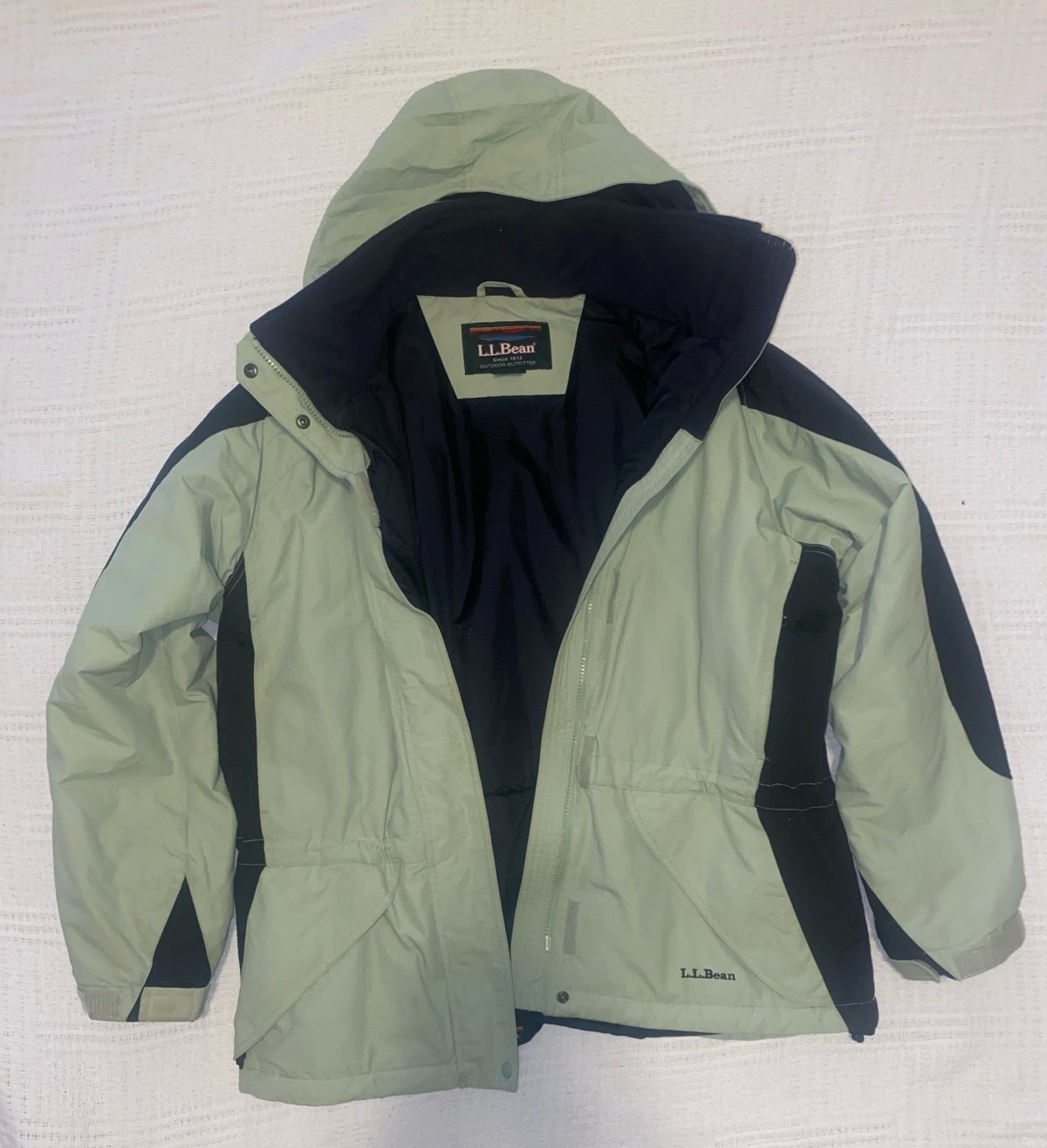 L.L.Bean Green Large Women’s Ski Jacket