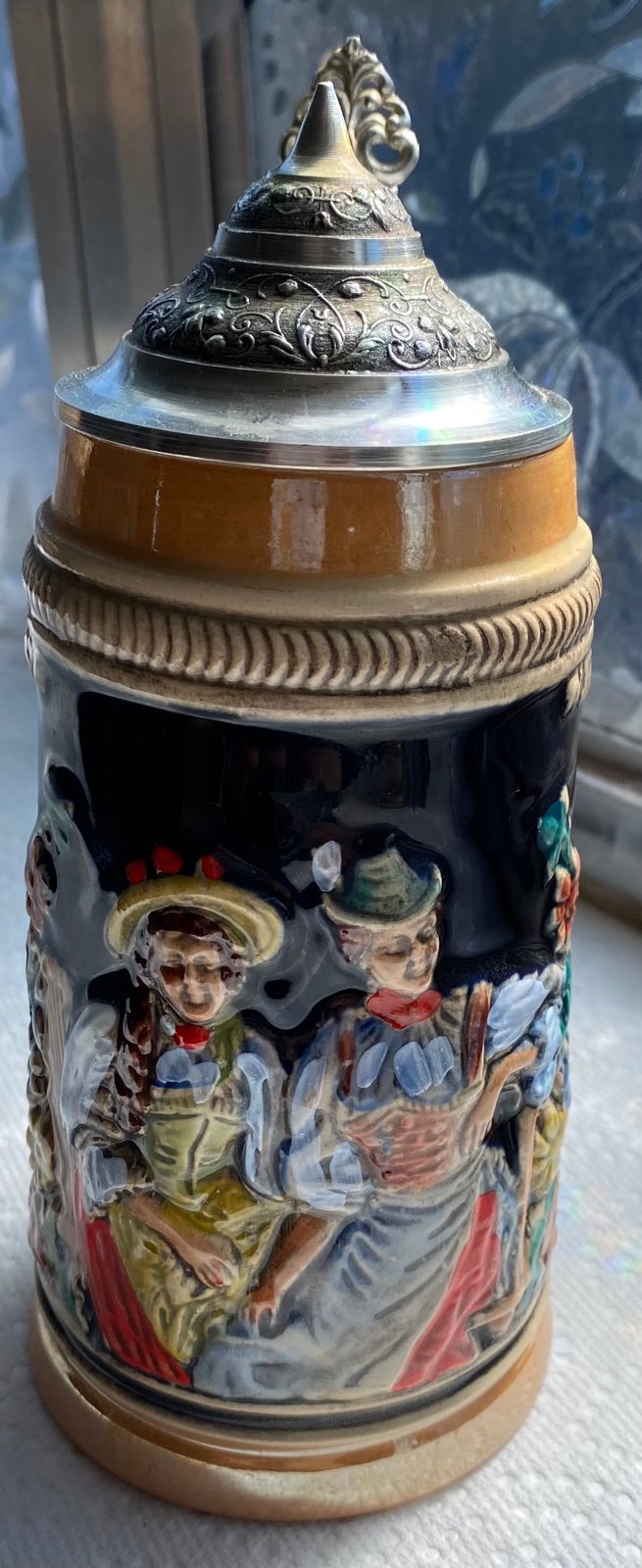 Handarbeit Lidded beer stein