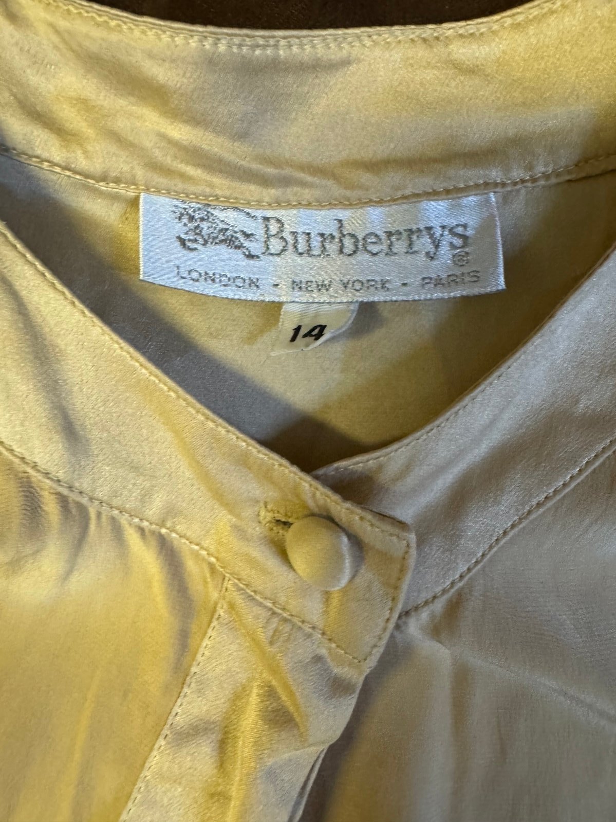 BURBERRY SILK BLOUSE