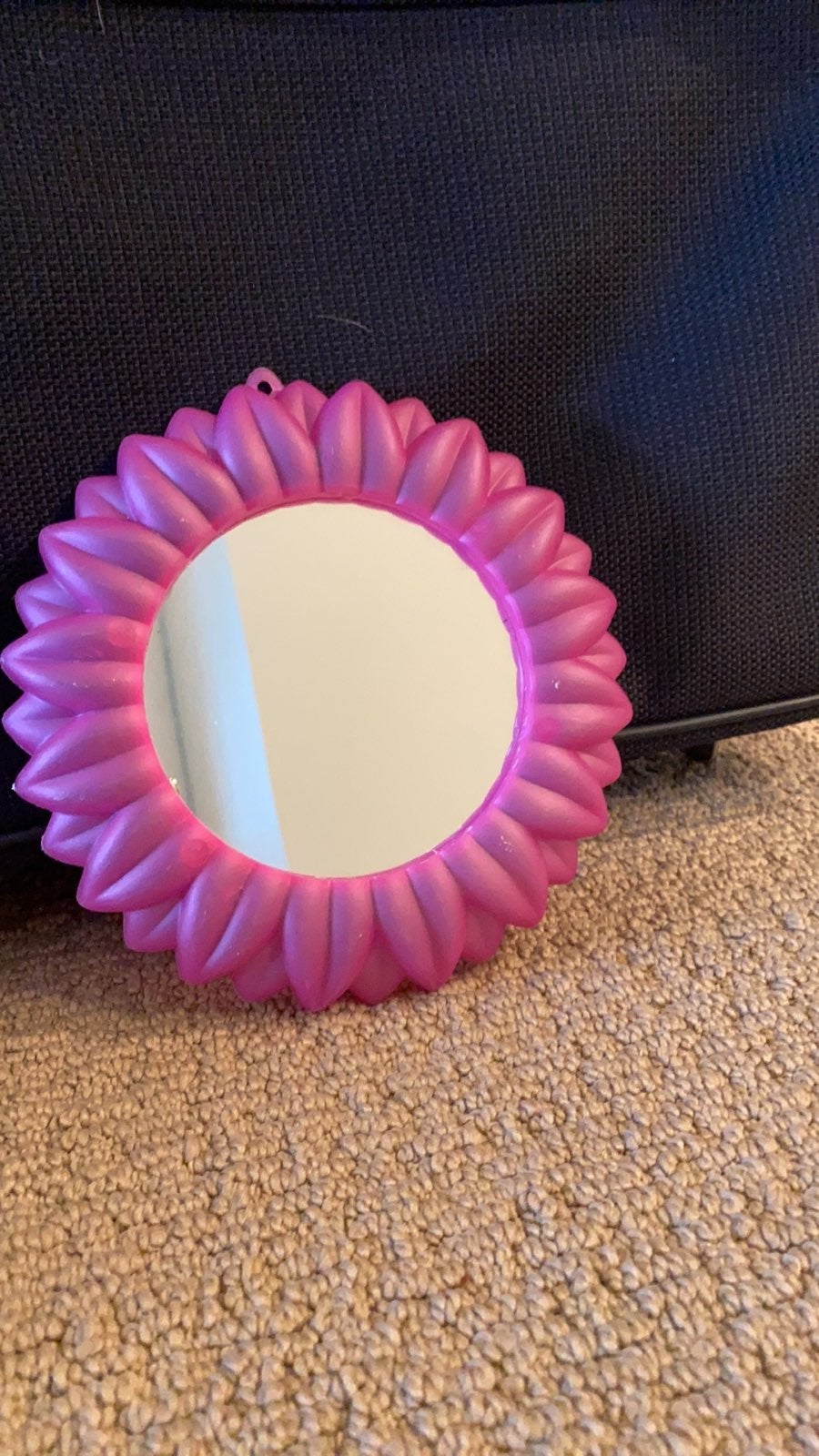Pink mirror