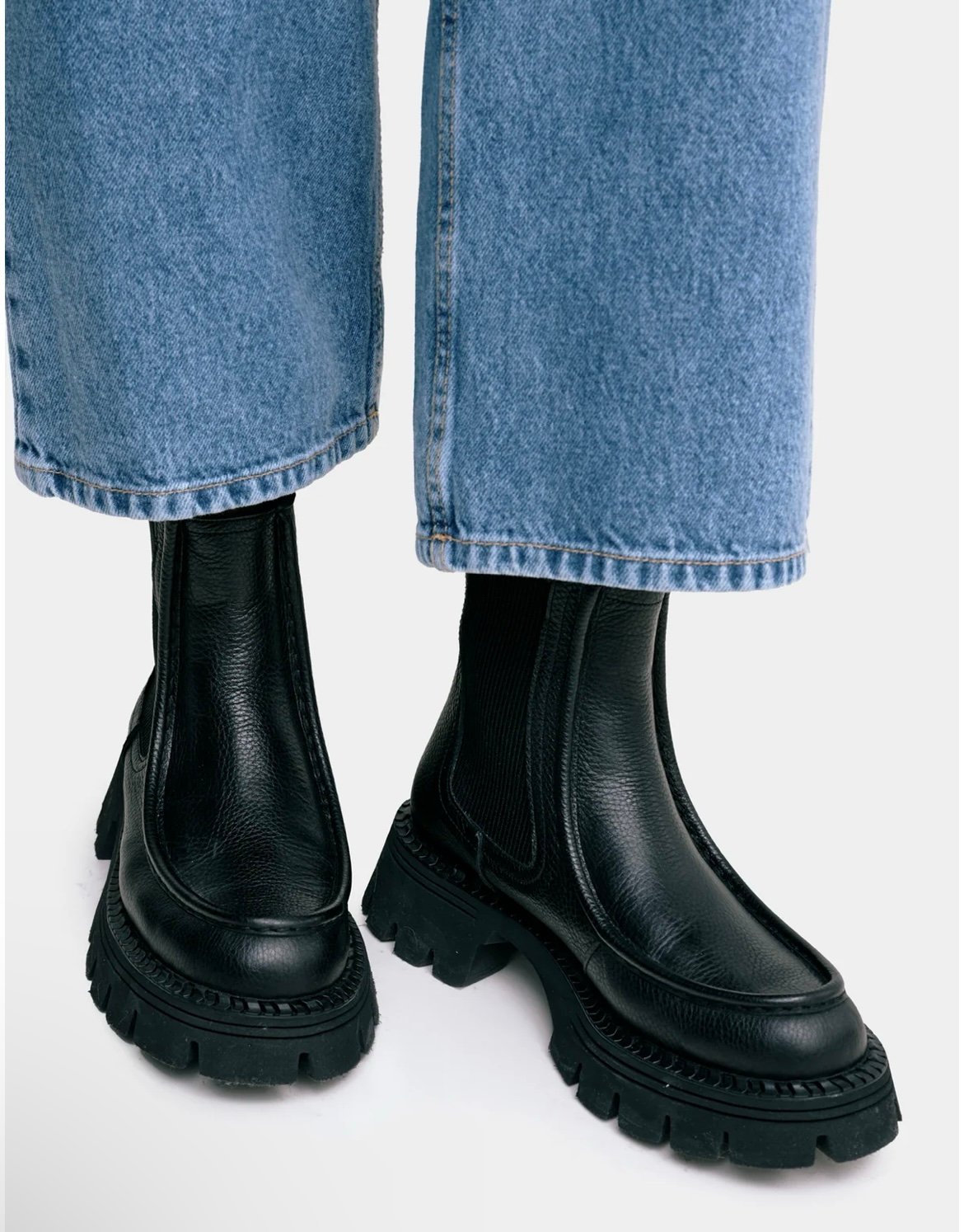 Marcella NY Murphy Platform Lug Boot