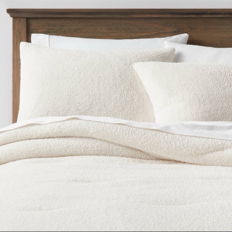 Full/Queen Cozy Chenille Comforter & Sham Set Cream - Threshold™: Lightweight, O