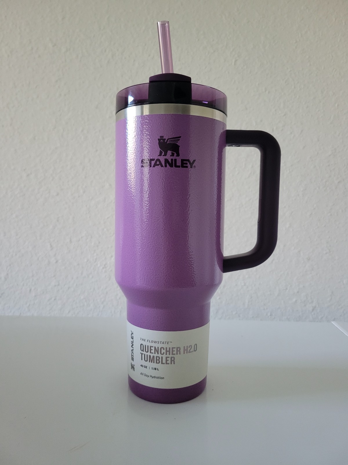 Stanley 40 oz Quencher H2.0 Tumbler Hammertone Lilac