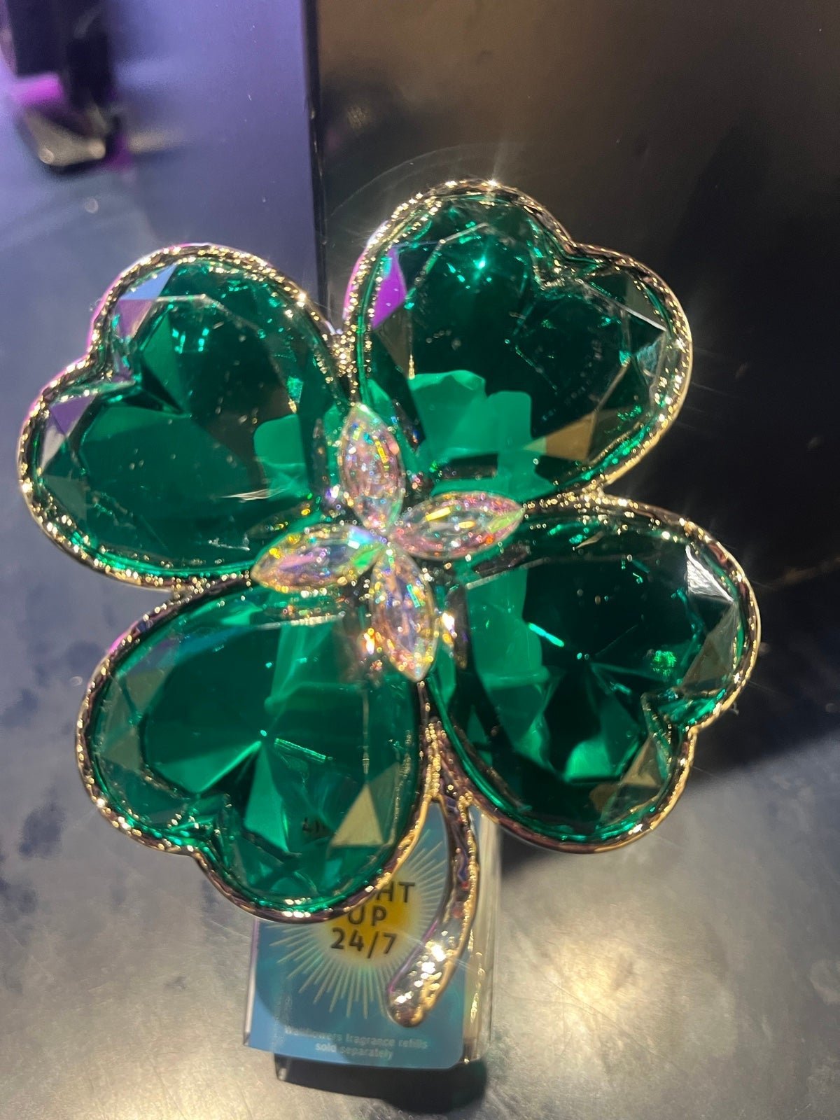 four leaf clover wallflower plug in
