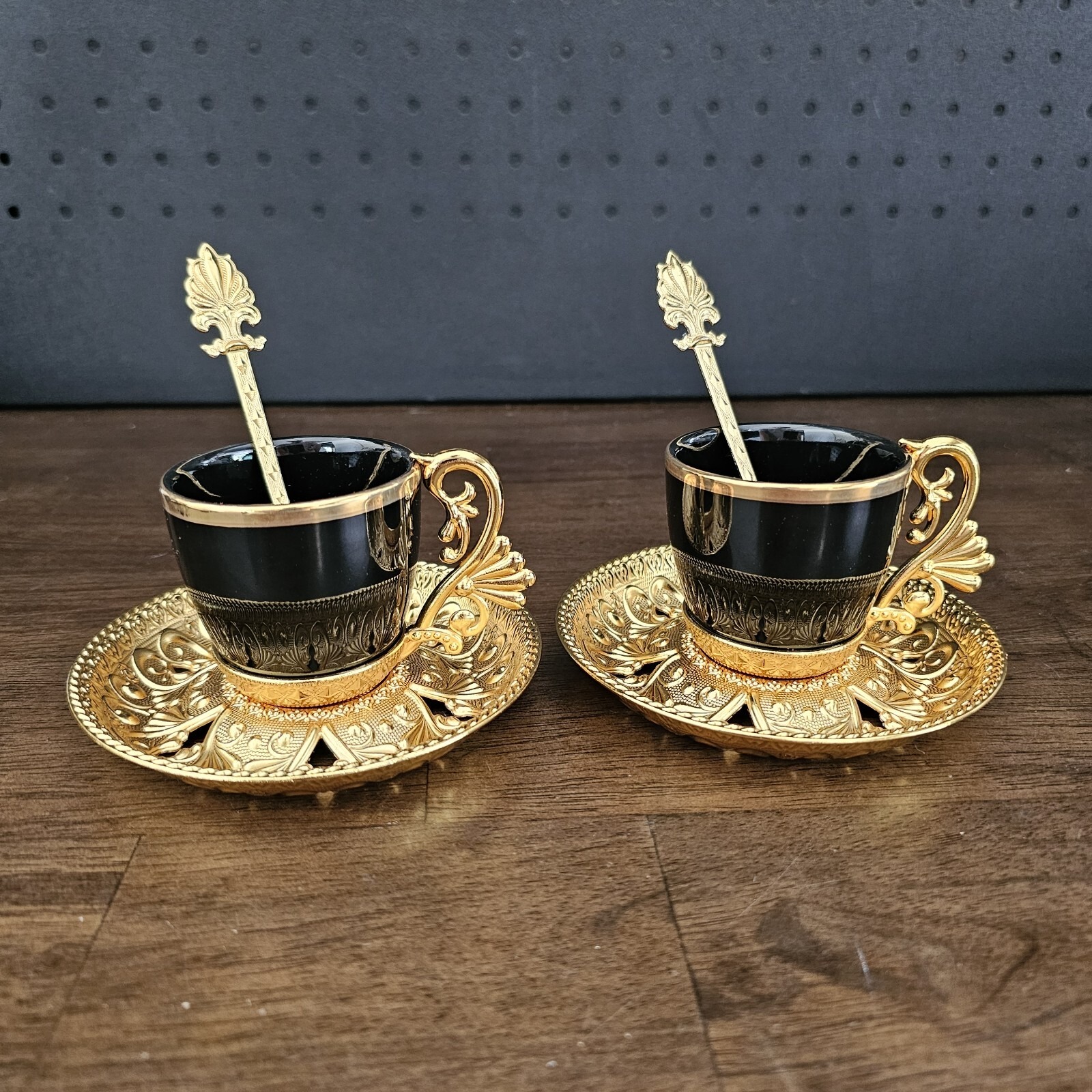 6pc Busem Gold Black Turkish Tea Set Glass Teacups Saucers Cups Glasses