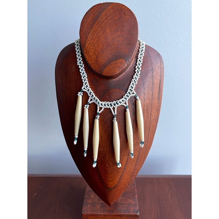 Vtg 1970's Hand Beaded Yoke Or Net Style Hairpipe Necklace Beaded White Turq