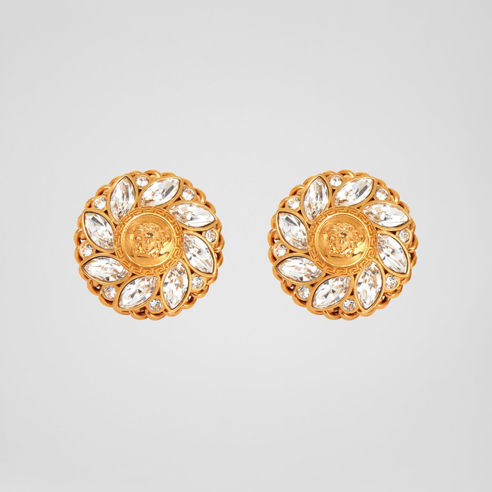 Versaceearrings have boxes just like new ones