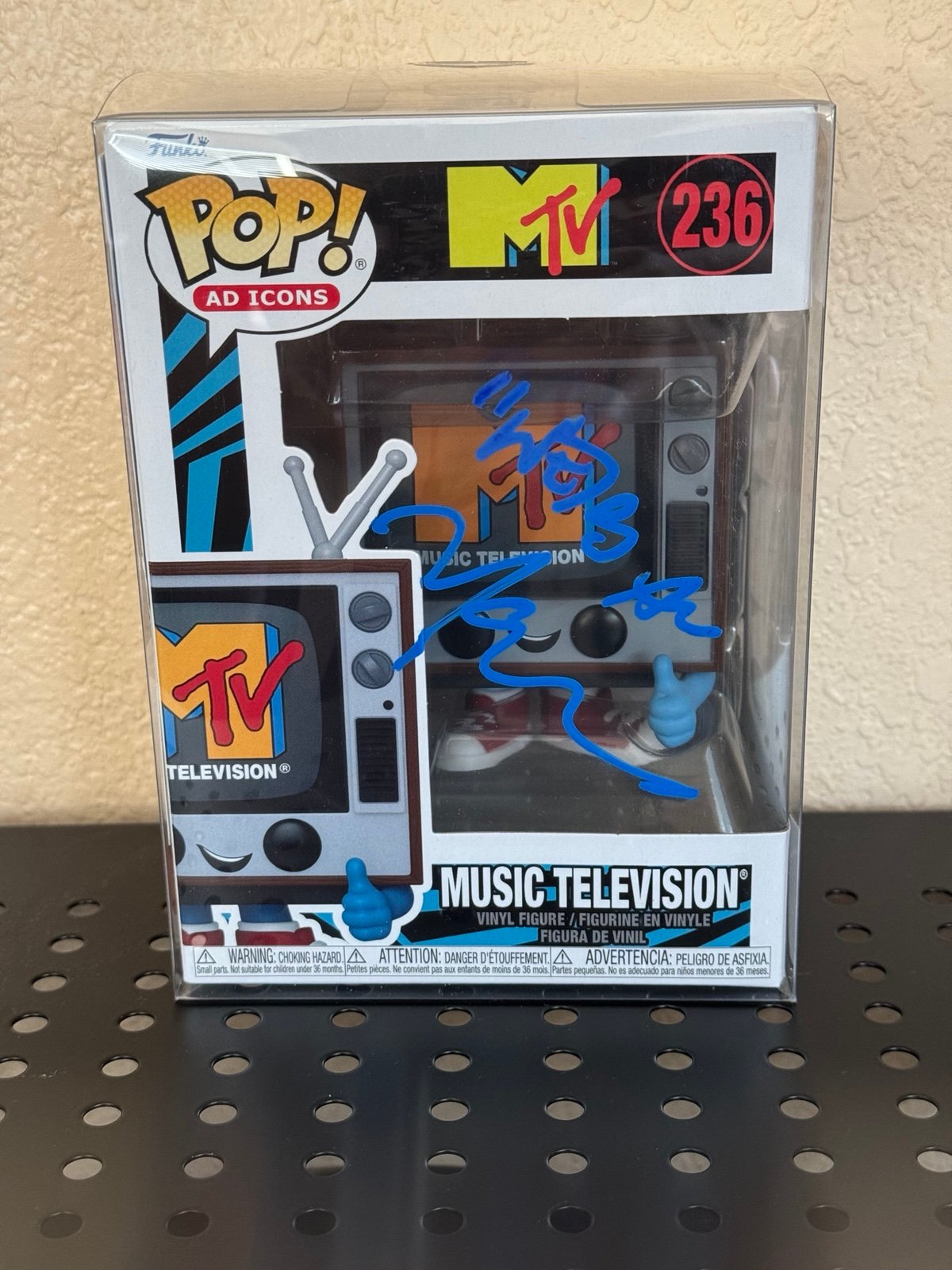 Funko Pop! Music Television #263 Signed By Weird Al Yankovic