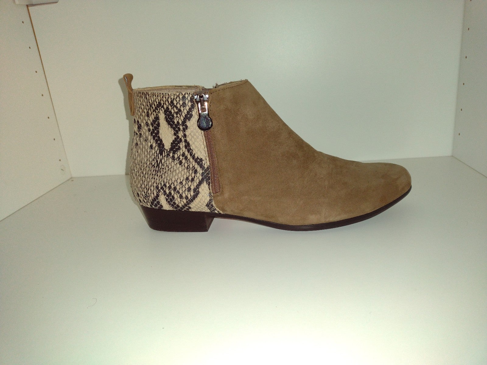 Munro lexi sales booties