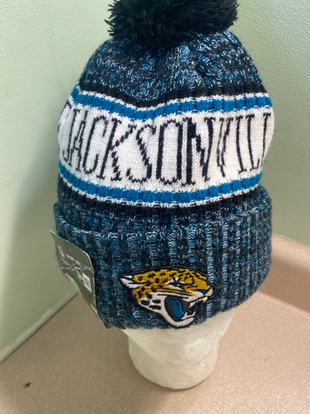 NFL NEW ERA JACKSONVILLE JAGUARS WINTER KNIT POM BEANIE