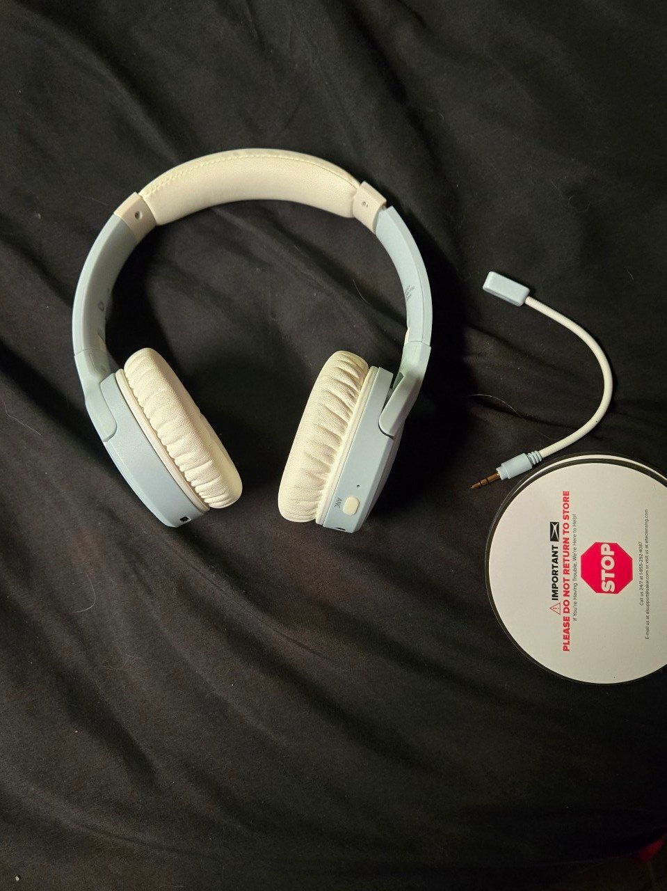 Bluetooth wireless headphones with mic