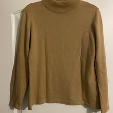 Women’s Escada Tan Cashmere Sweater
