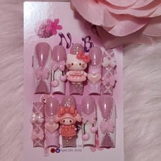 press on nails