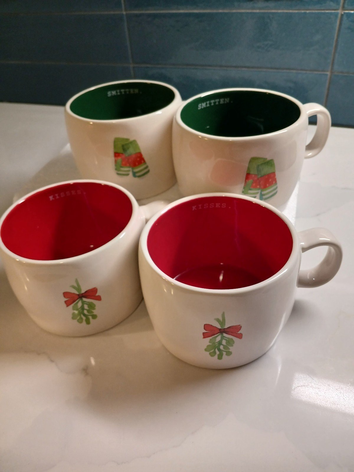VHTF Rae Dunn Christmas 2 Mistletoe KISSES & 2 Mittens SMITTEN Ceramic Mugs