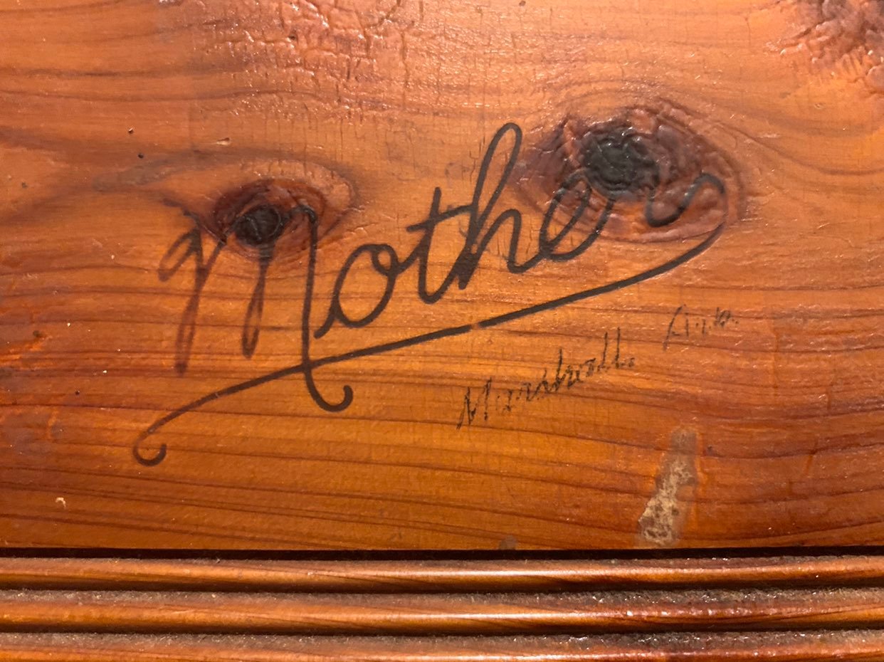 vintage jewelry box
