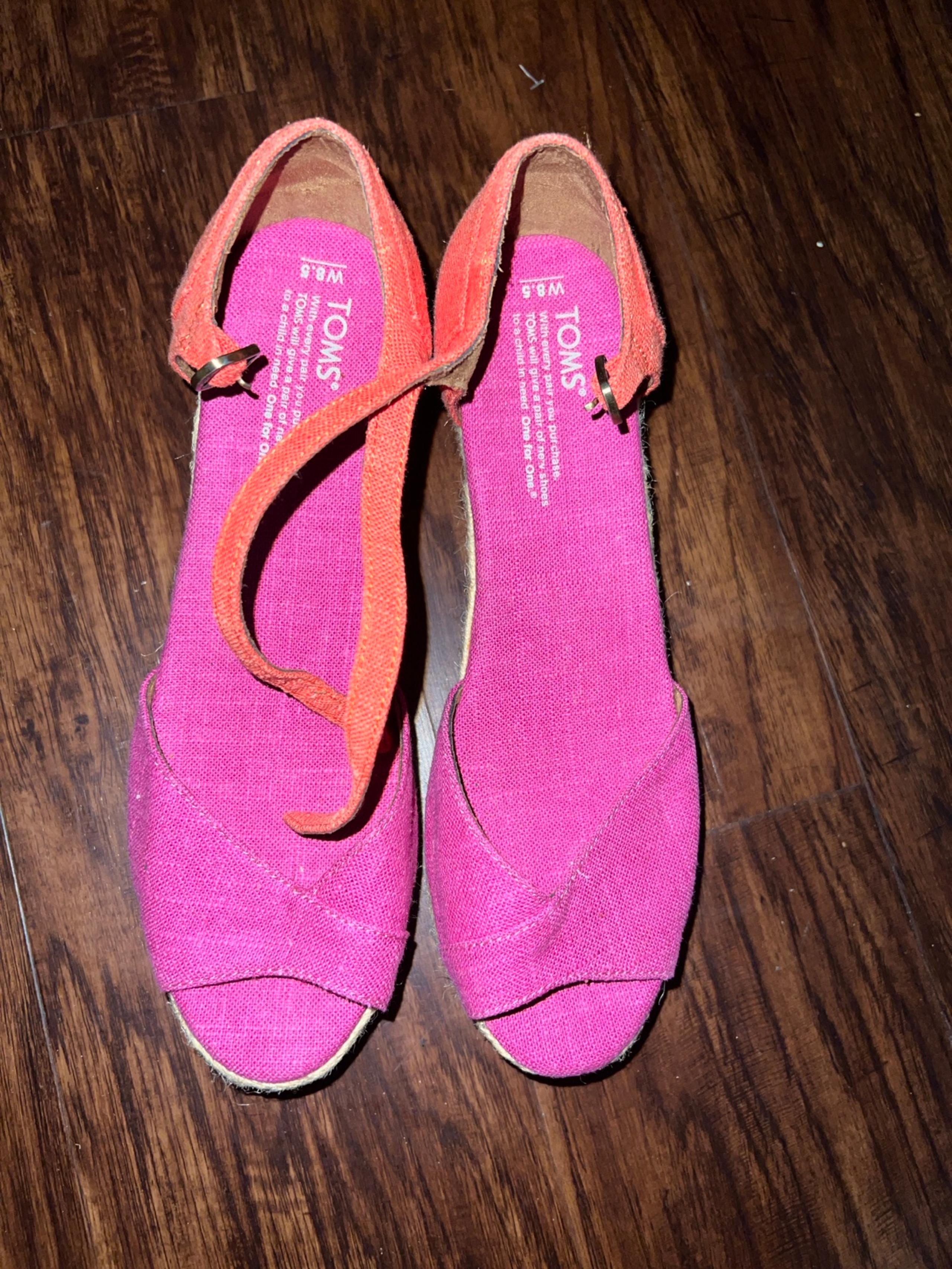 TOMS Wedge Sandals