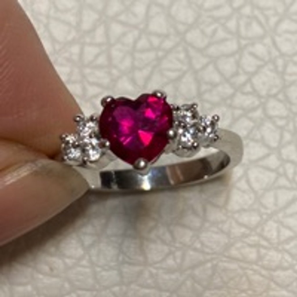 Silver Band Heart Shaped Red Stone With White Stones Engagement Ring Size 7