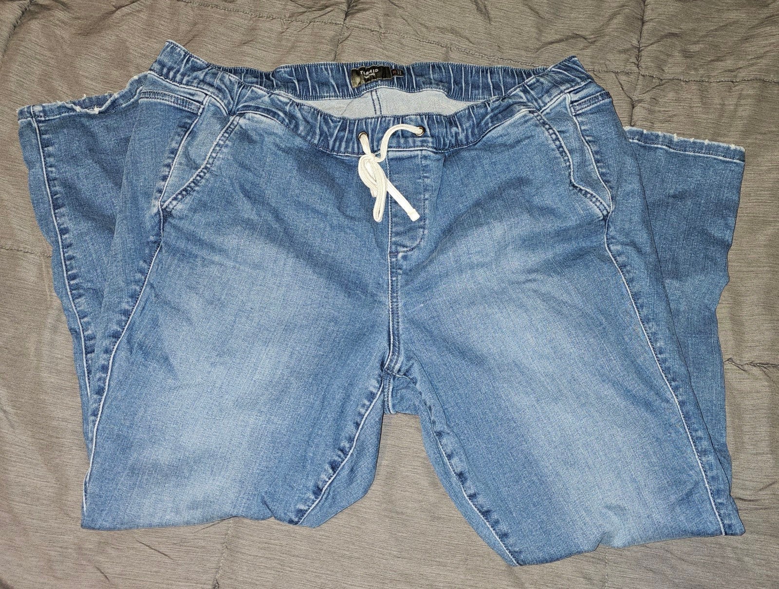 Pull-on Boyfriend Straight Super Soft Mid-rise Jean
