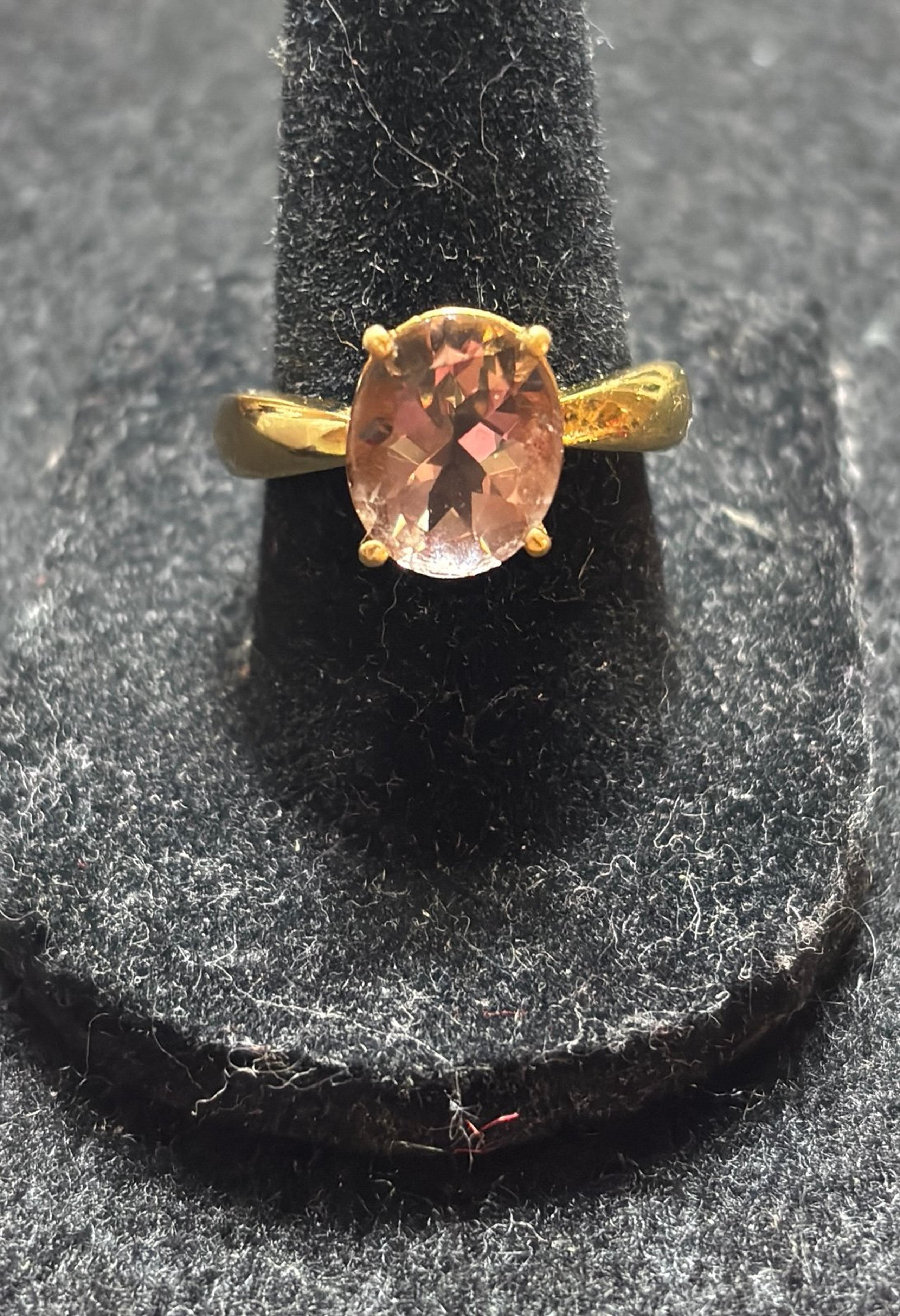KARIS VTG 90’s Gold-Tone Metal & Manmade Purple Oval Stone Ring Size 7-1/4