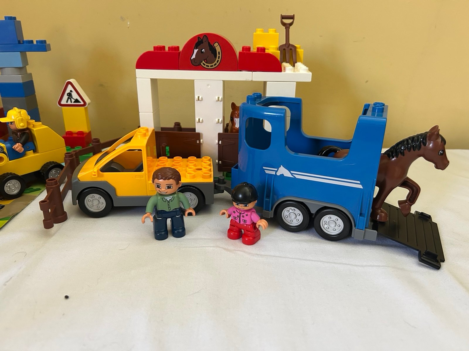 Lego Duplo  Horse Stable 5648