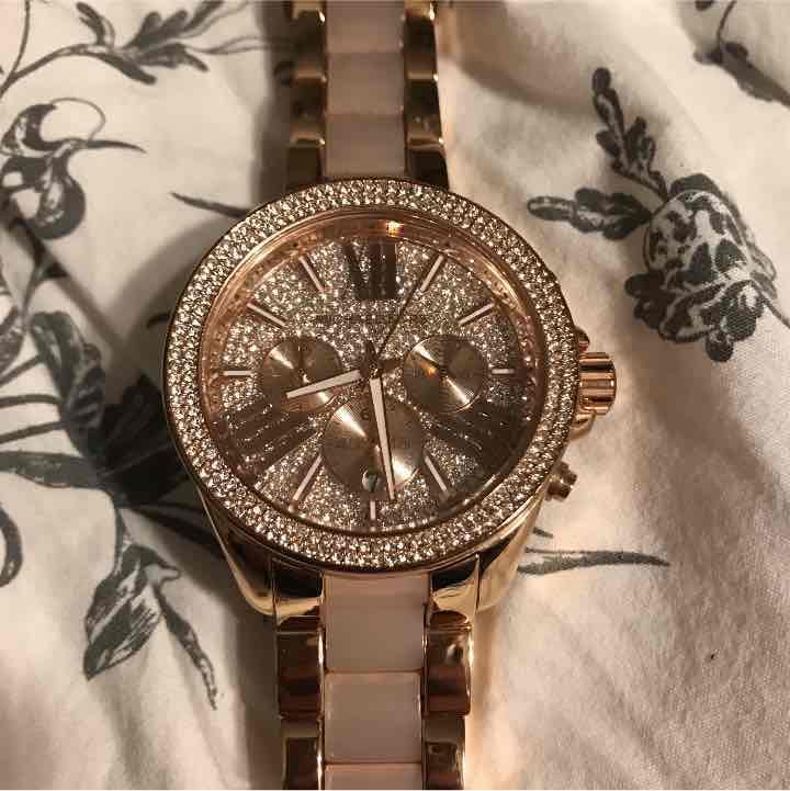 Michael Kors rose gold wren